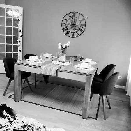 Apartament Annecy, 90m2 Avec Parking, Balcons Annecy
