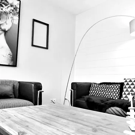 Annecy, 90m2 Avec Parking, Balcons Apartament *
