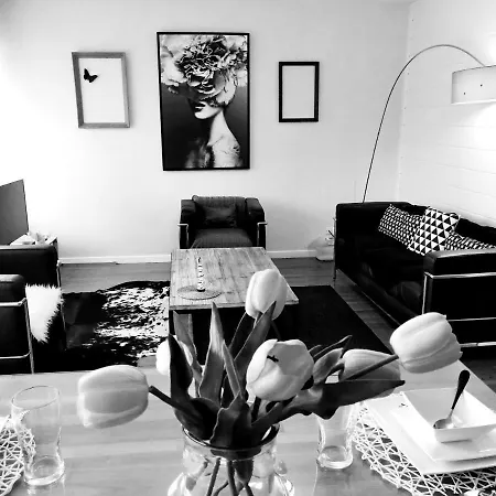 Apartament Annecy, 90m2 Avec Parking, Balcons *