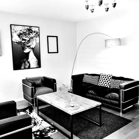 Apartament Annecy, 90m2 Avec Parking, Balcons