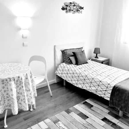 Annecy, 90m2 Avec Parking, Balcons
